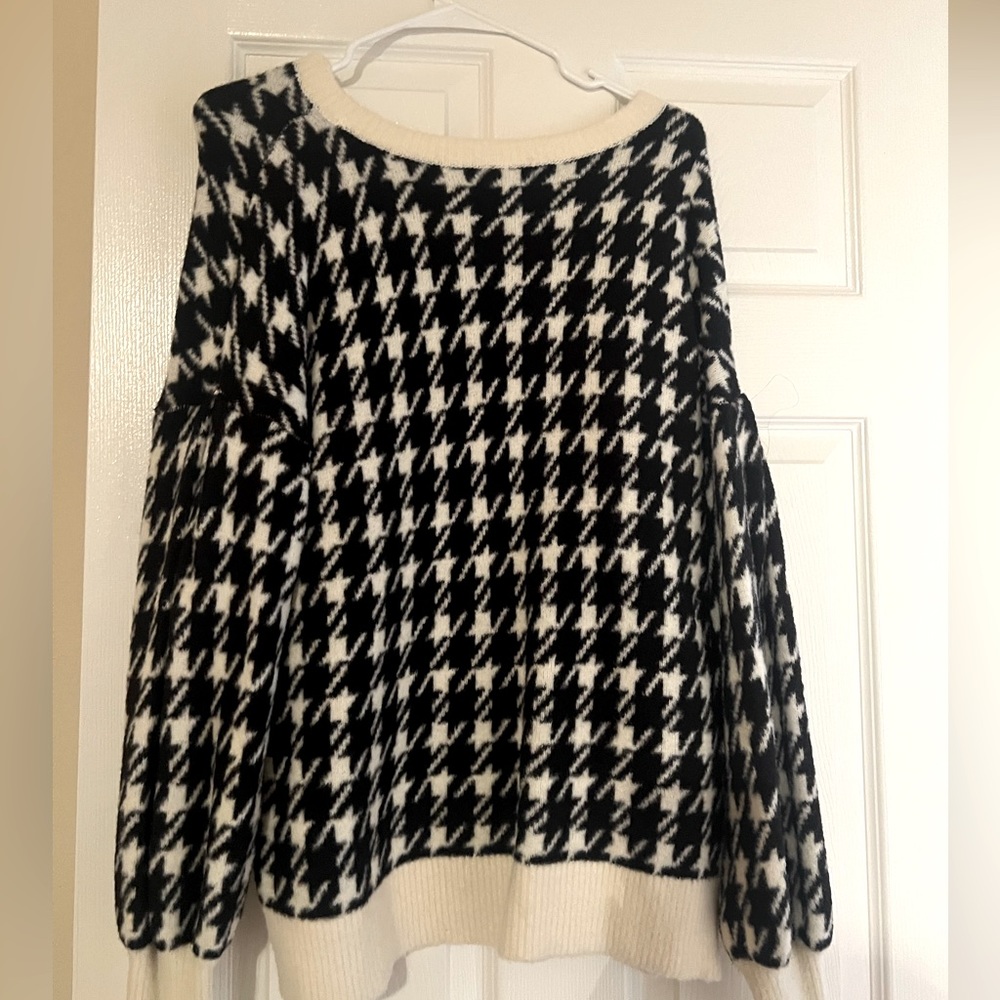 Loft sweater